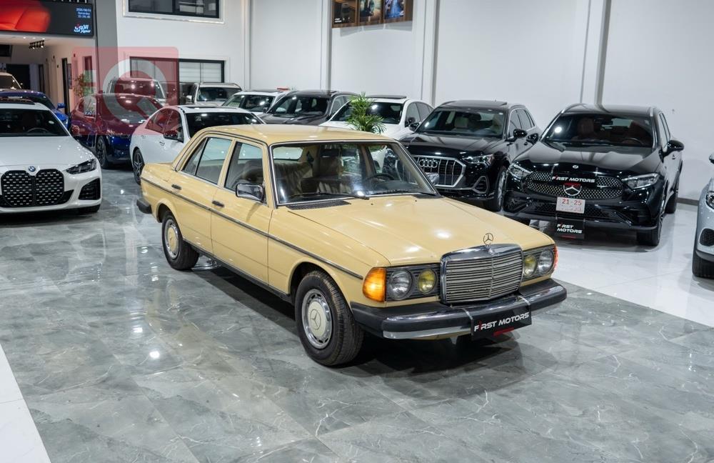 https://cdn.iqcars.io4026a7df-74eb-487a-a67a-0df3a8bf7db4_0.jpg